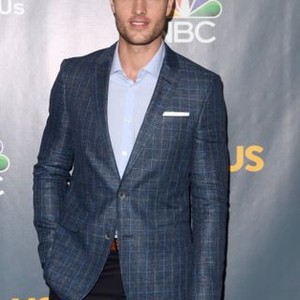 Justin Hartley at arrivals for THIS IS US Finale Screening, Directors Guild of America (DGA) Theater, Los Angeles, CA March 14, 2017. Photo By: Priscilla Grant/Everett Collection
