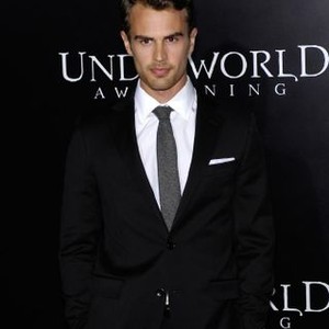 Theo James at arrivals for UNDERWORLD AWAKENING Premiere, Grauman''s Chinese Theatre, Los Angeles, CA January 19, 2012. Photo By: Michael Germana/Everett Collection