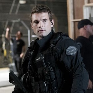 S.W.A.T. - Season 1 Episode 2 - Rotten Tomatoes