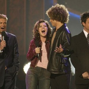 American Idol, Kelly Clarkson (L), Ryan Seacrest (C), Brian Dunkleman (R), American Idol: The Search For A Superstar, 6/11/2002, ©FOX