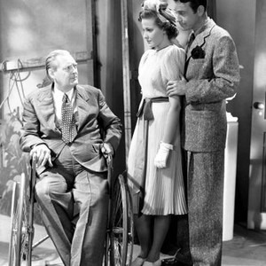 DR KILDARE GOES HOME, from left: Lionel Barrymore, Laraine Day, Lew Ayres, 1940