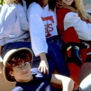 CAN'T BUY ME LOVE, top far right: Amanda Peterson, bottom: Patrick Dempsey, 1987, ©Buena Vista Pictures