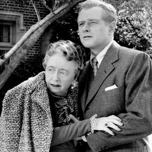 MY NAME IS JULIA ROSS, Dame May Whitty, George Macready, 1945