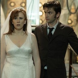 Doctor Who, Billie Piper (L), David Tennant (R), 'Tooth and Claw', Season 2, Ep. #3, 04/22/2006, ©BBCAMERICA