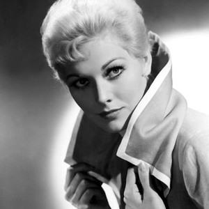 BELL, BOOK AND CANDLE, Kim Novak, 1958