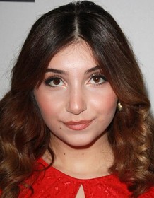 Jennessa Rose