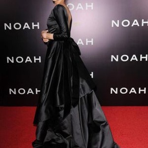 Emma Watson at arrivals for NOAH Premiere, Ziegfeld Theatre, New York, NY March 26, 2014. Photo By: Kristin Callahan/Everett Collection