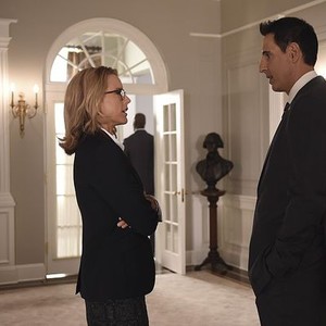 Madam Secretary, Téa Leoni (L), Julian Acosta (R), 'Waiting for Taleju', Season 2, Ep. #4, 10/25/2015, ©KSITE