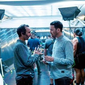 GHOST IN THE SHELL, FROM LEFT, DIRECTOR OF PHOTOGRAPHY JESS HALL, DIRECTOR RUPERT SANDERS, ON-SET, 2017. PH: JASIN BOLAND. ©PARAMOUNT PICTURES