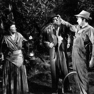 MURDER, HE SAYS, Marjorie Main, Fred MacMurray, Peter Whitney, 1945