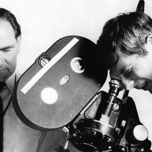 REPULSION, director Roman Polanski (right) on set, 1965, repulsion1965-fsct10, Photo by:  (repulsion1965-fsct10)