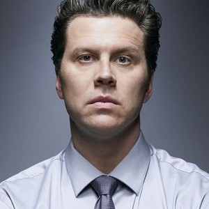 Hayes MacArthur as Jay Geils
