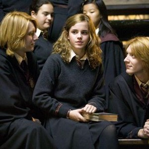 HARRY POTTER AND THE GOBLET OF FIRE, James Phelps, Emma Watson, Oliver Phelps, 2005, (c) Warner Brothers /