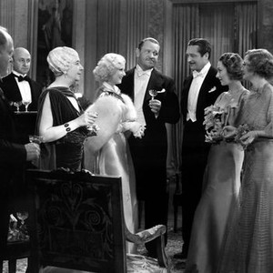DINNER AT EIGHT, from left, Grant Mitchell, Herman Bing, Louise Closser Hale, Jean Harlow, Wallace Beery, Edmund Lowe, Karen Morley, Billie Burke, 1933