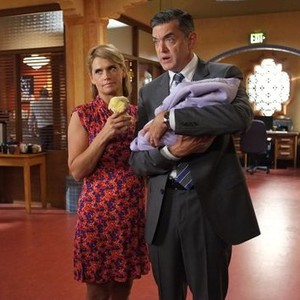Psych, Kristy Swanson (L), Timothy Omundson (R), 'Shawn And Gus Truck Things Up', Season 8, Ep. #7, 03/05/2014, ©USA