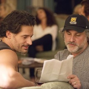 MAGIC MIKE XXL, from left: Joe Manganiello, director/producer Gregory Jacobs, on set, 2015. ph: Claudette Barius/©Warner Bros. Pictures
