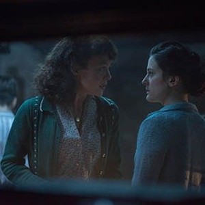 (L-R) Helen McCrory as Jean Hogg and Phoebe Fox as Eve Parkins in "The Woman in Black 2: Angel of Death." photo 13