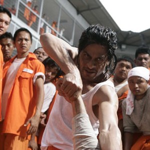 Shah Rukh Khan (center) as Don in "Don 2." photo 15