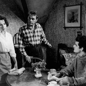 LOOK BACK IN ANGER, from left: Claire Bloom, Richard Burton, Gary Raymond, 1959, lbia1959-fsct04, Photo by:  (lbia1959-fsct04)