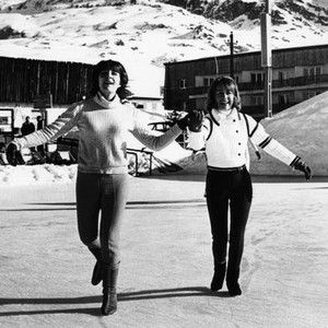 LIVE FOR LIFE, (aka VIVRE POUR VIVRE), from left: Irene Tunc, Annie Girardot, 1967
