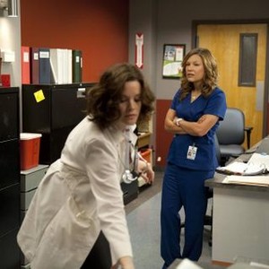 The Glades, Kayla Mae Maloney (L), Kiele Sanchez (R), 'Longworth's Anatomy', Season 3, Ep. #3, 06/17/2012, ©AETV