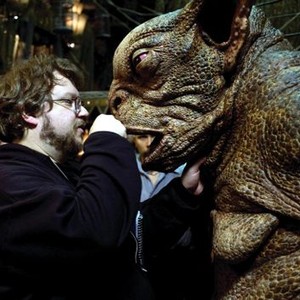 HELLBOY II: THE GOLDEN ARMY, (aka HELLBOY 2), director Guillermo del Toro, on set, 2008. ©Universal