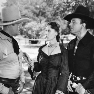FIGHTING GRINGO, from left: William Royle, Mary Field, George O'Brien, 1939