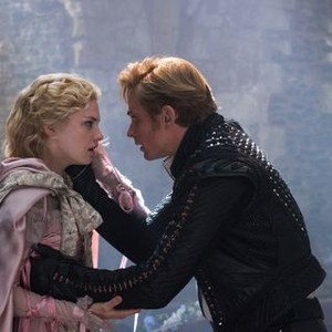 INTO THE WOODS, from left: Mackenzie Mauzy, Billy Magnussen, 2014. ph: Peter Mountain/©Walt Disney Studios Motion Pictures