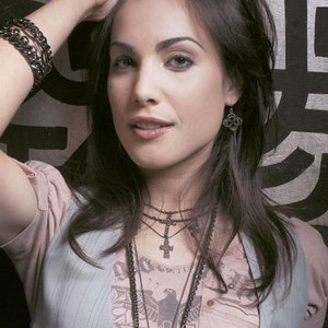 Carly Pope as Garbo