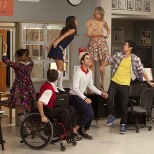 Glee, Darren Criss (L), Jenna Ushkowitz (C), Harry Shum Jr. (R), 'Pot of Gold', Season 3, Ep. #4, 11/01/2011, ©FOX