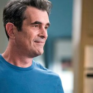 Modern Family: Season 10, Episode 12 - Rotten Tomatoes