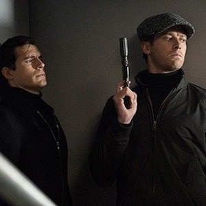(L-R) Henry Cavill as Napoleon Solo and Armie Hammer as Illya Kuryakin in "The Man from U.N.C.L.E." photo 14