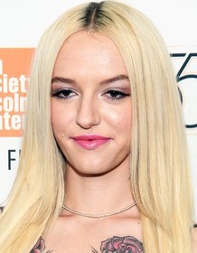 Bria Vinaite