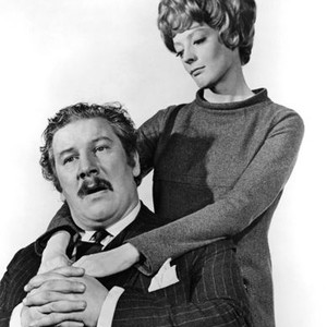 HOT MILLIONS, from left: Peter Ustinov, Maggie Smith, 1968