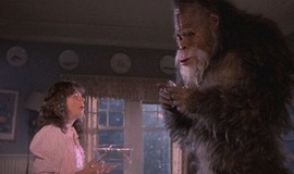 Harry and the Hendersons: Official Clip - Eating the Corsage photo 7