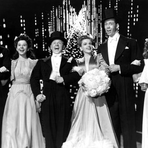 BABES ON BROADWAY, from left, Ray McDonald, Virginia Weidler, Mickey Rooney, Judy Garland, Richard Quine, Annie Rooney, 1941