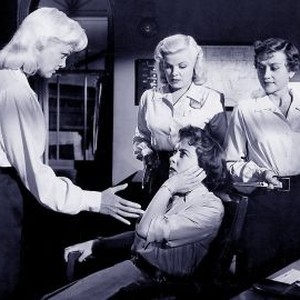 Women's Prison (1955) photo 10