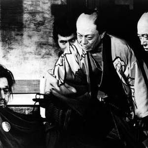 YOJIMBO, Toshiro Mifune, Tatsuya Nakadai, (back), Takashi Shimura, (r), 1961.