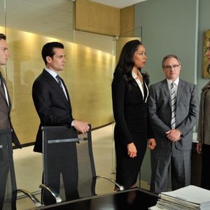 Suits, Tom Lipinski (L), Gina Torres (R), 'The Shelf Life', Season 1, Ep. #10, 08/25/2011, ©USA