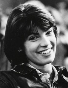 Christine Harnos