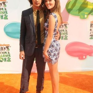 Avan Jogia, Zoey Deutch at arrivals for NICKELODEON''S 25th Annual Kids'' Choice Awards - ARRIVALS Pt 2, USC''s Galen Center, Los Angeles, CA March 31, 2012. Photo By: Dee Cercone/Everett Collection