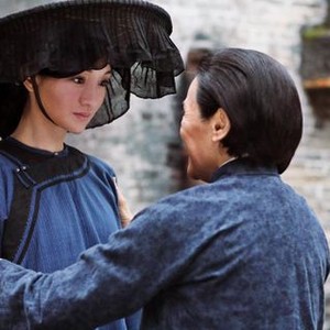 OUR TIME WILL COME, (AKA MING YUE JI SHI YOU), FROM LEFT: ZHOU XUN, DEANNIE YIP, 2017. © CHINA LION FILM DISTRIBUTION