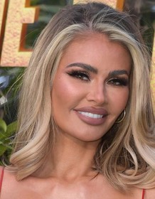 Chloe Sims | Rotten Tomatoes