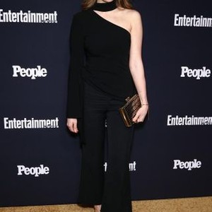 Elizabeth Gillies at arrivals for Entertainment Weekly x People Magazine NY Upfront Party, L''Amico NYC, New York, NY May 15, 2017. Photo By: John Nacion/Everett Collection