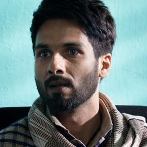 Batti Gul Meter Chalu (2018) photo 12