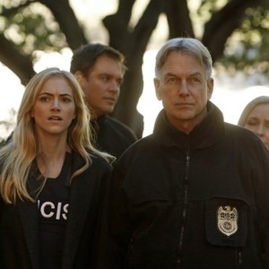 NCIS, from left: Emily Wickersham, Michael Weatherly, Mark Harmon, Susanna Thompson, 'Kill Chain', Season 11, Ep. #12, 01/07/2014, ©CBS
