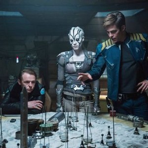 STAR TREK BEYOND, from left: Simon Pegg, as Scotty, Sofia Boutella, Chris Pine as Captain James T. Kirk, 2016. ph: Kimberley French/© Paramount Pictures