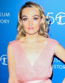 Chloe Fineman