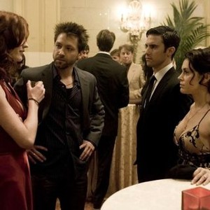 PATHOLOGY, foreground from left: Lauren Lee Smith, Michael Weston, Milo Ventimiglia, Alyssa Milano, 2008. ©MGM