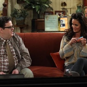 Mike and Molly, David Anthony Higgins (L), Katy Mixon (R), 09/20/2010, ©CBS